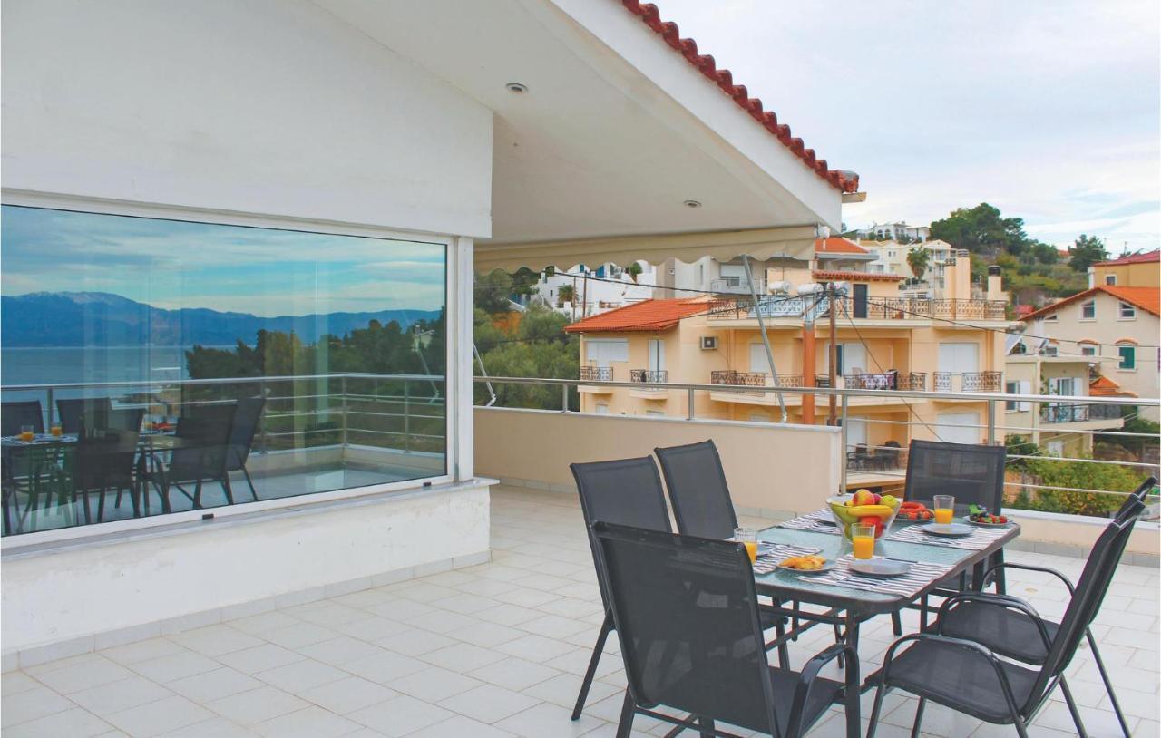 Amazing Home In Chalkida With Wifi Exterior foto